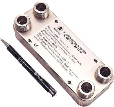 Malý výměník tepla – porovnání s propiskou Ba-12-12 Nordic Tec CZ6